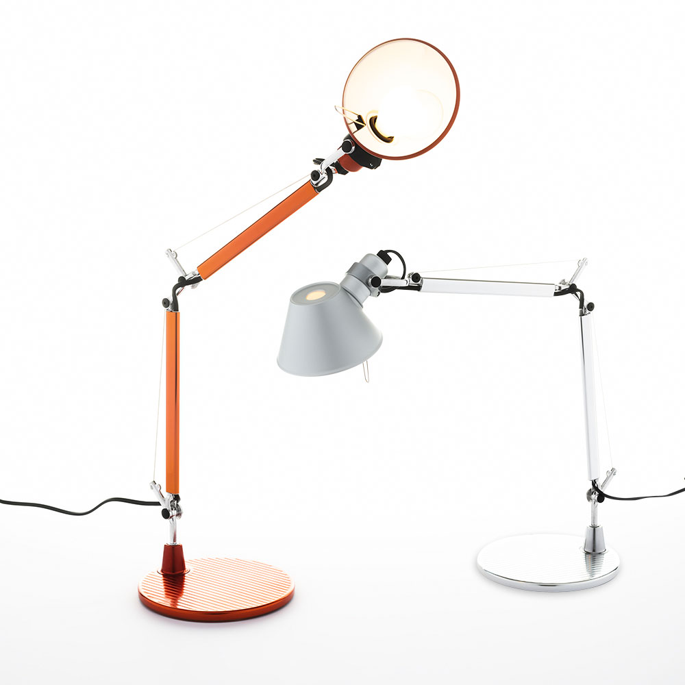 Die Tolomeo Mirco ist die kleine Schwester der preisgekrönten Tolomeo Tavolo, der wohl bekanntesten Schreibtischleuchte. Die Tolomeo Micro Serie wurde 1999 von Artemide in die Tolomeo Familie aufgenommen