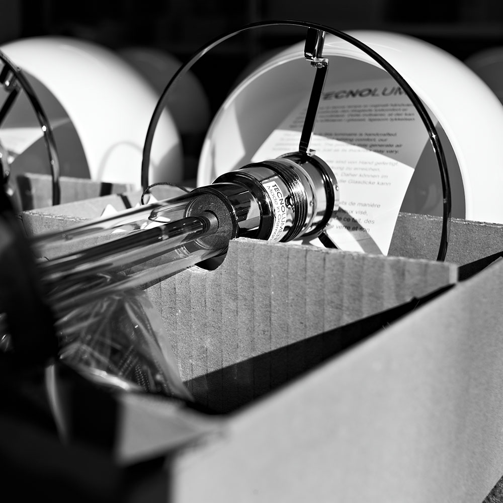 Wagenfeld Leuchte kaufen – Original erkennen & sicher bestellen Originale Wagenfeld Leuchte von Tecnolumen beim seriösen Fachhändler wie lampenonline.de kaufen – zertifizierte Bauhaus Lampe